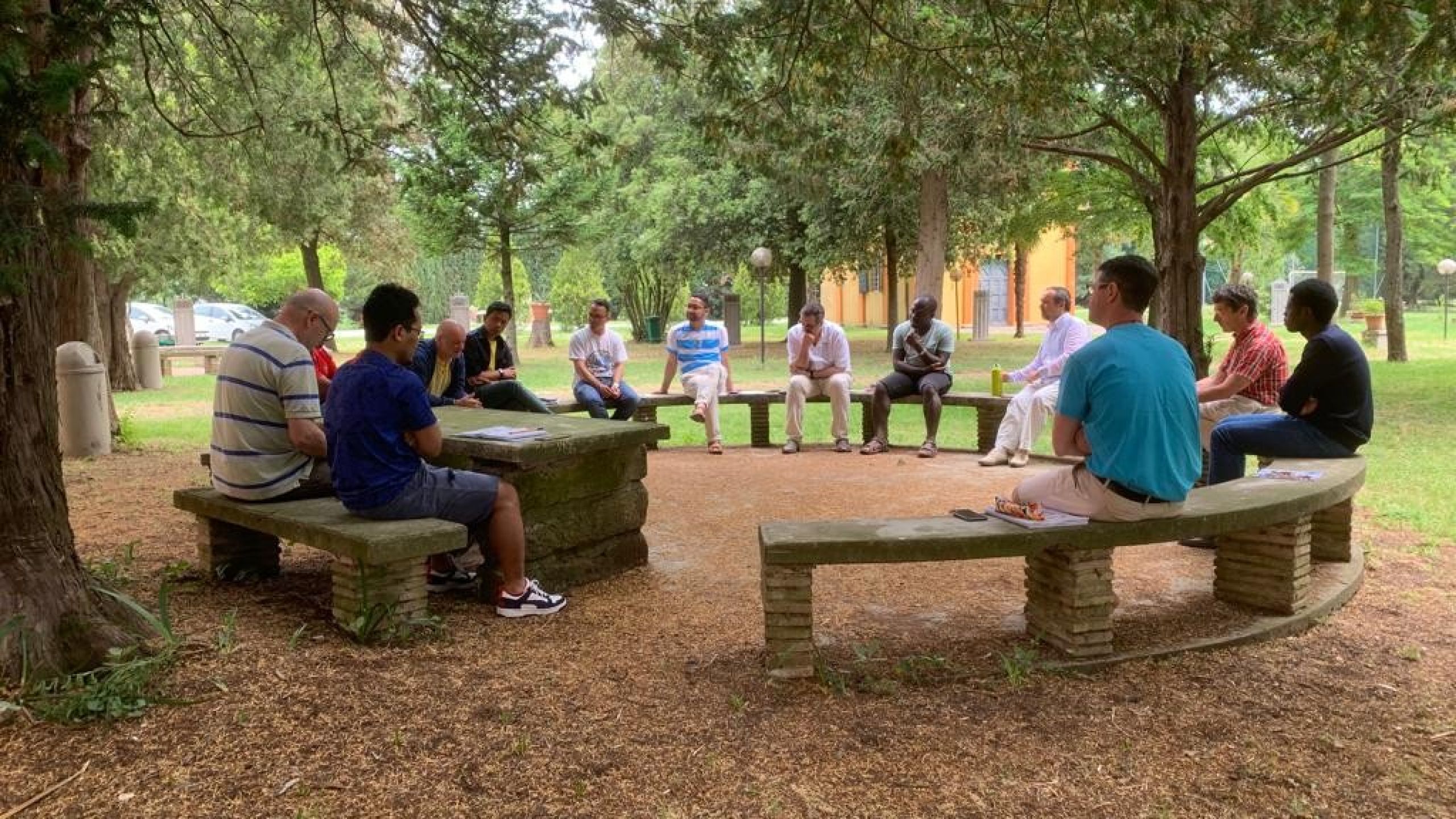 Comunità perfetta o fraternità autentica?