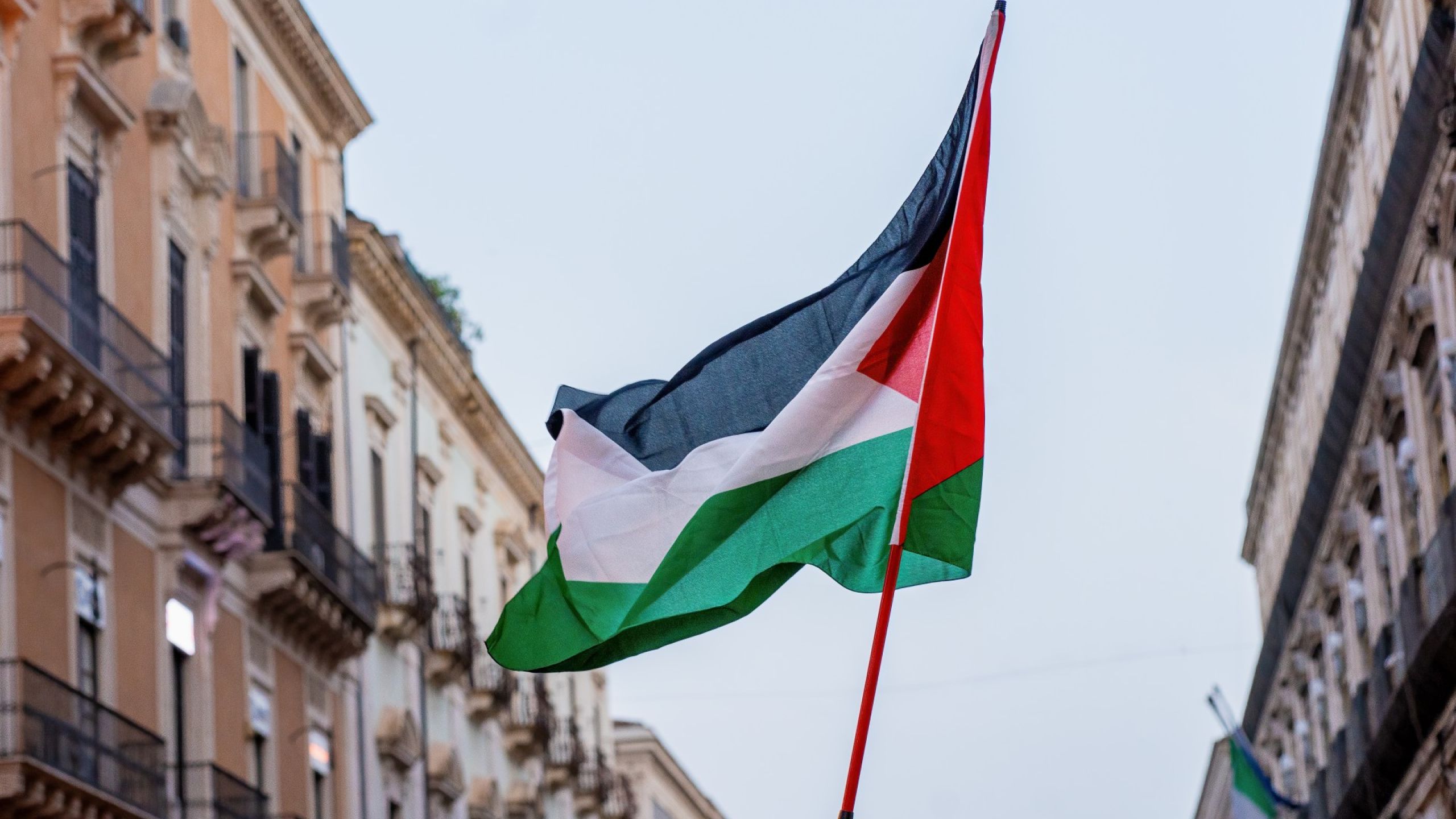 Preti contro il genocidio