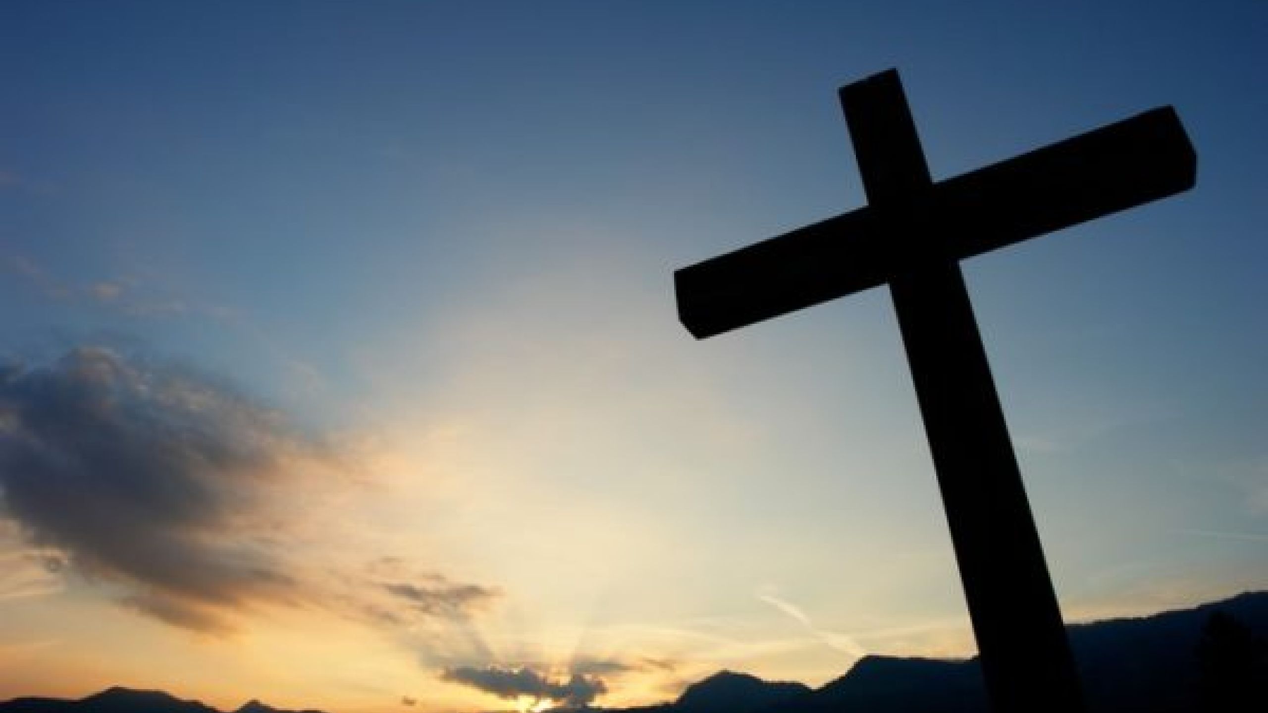Quella croce è ancora là
