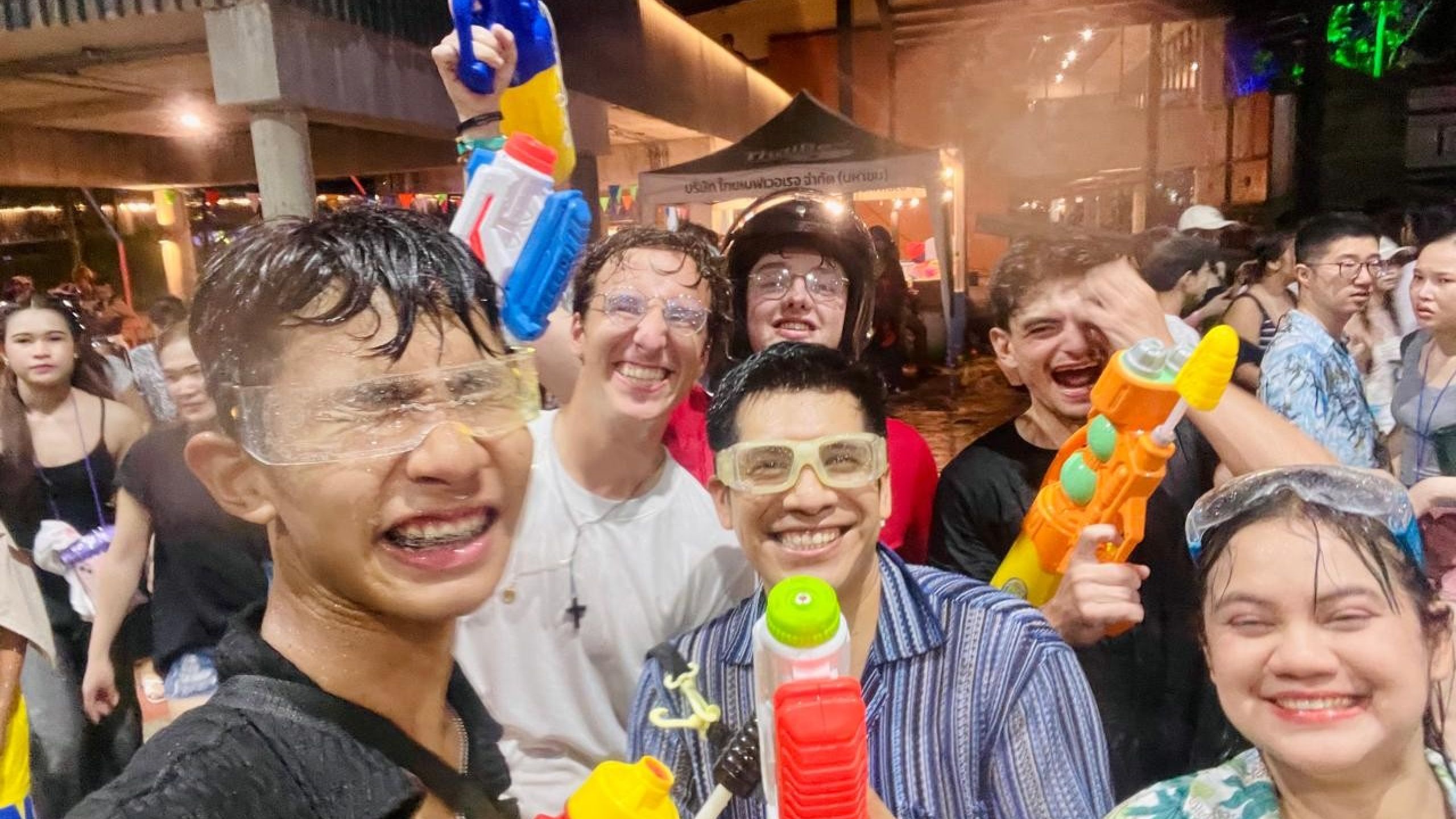 THAILANDIA - Songkran, un messaggio al cuore cristiano