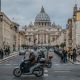 Non si va più in chiesa ma il futuro si gioca fuori Non si va più in chiesa ma il futuro si gioca fuori