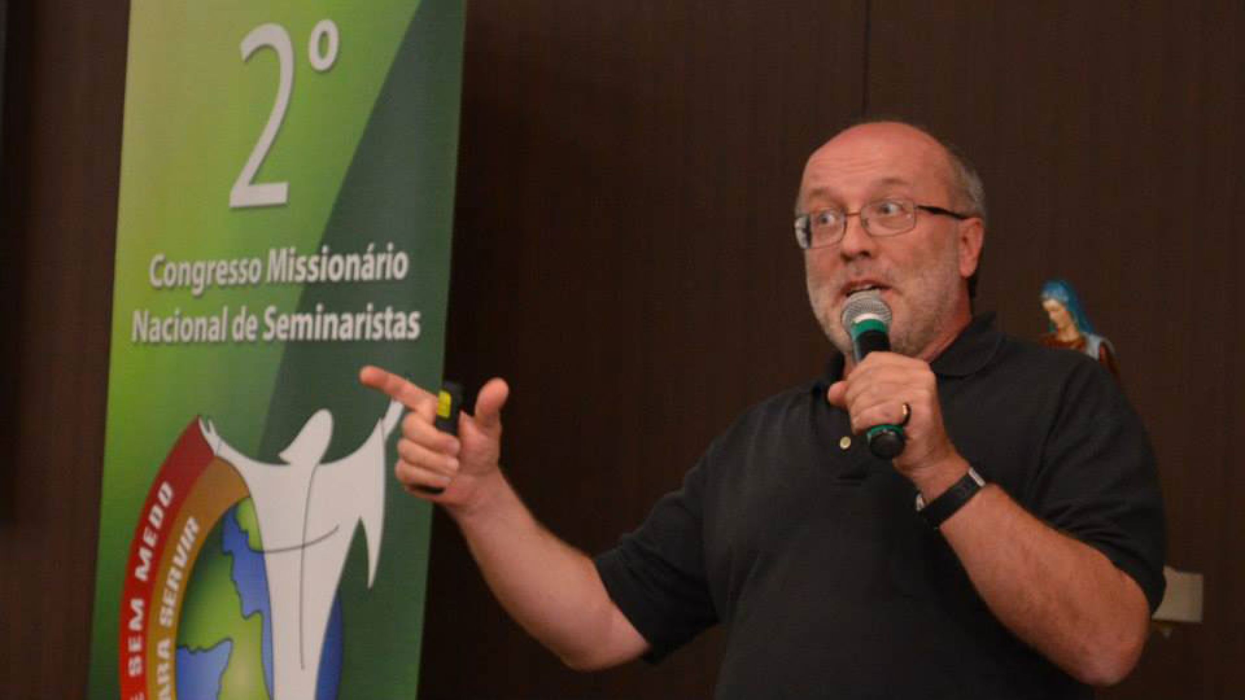 A missão ad gentes no ministério do missionário presbítero