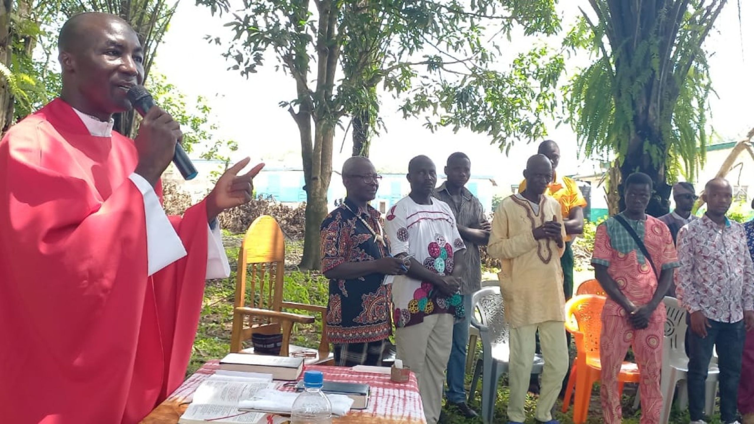 Il padre Martin Ali Keke: Da Fadugu a Freetown, la missione continua