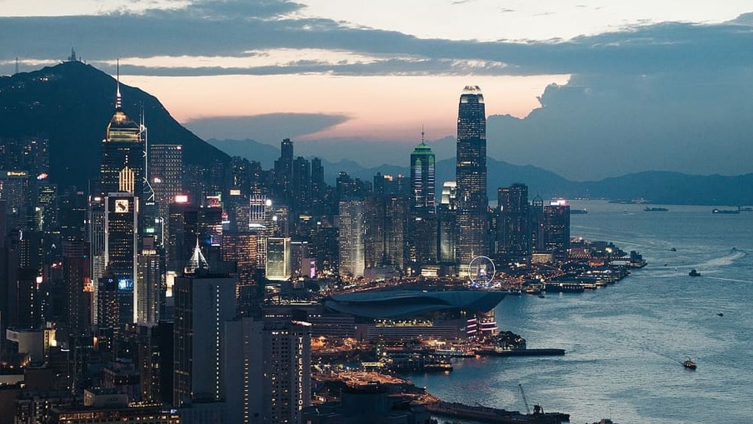 Hong Kong nella morsa di Pechino