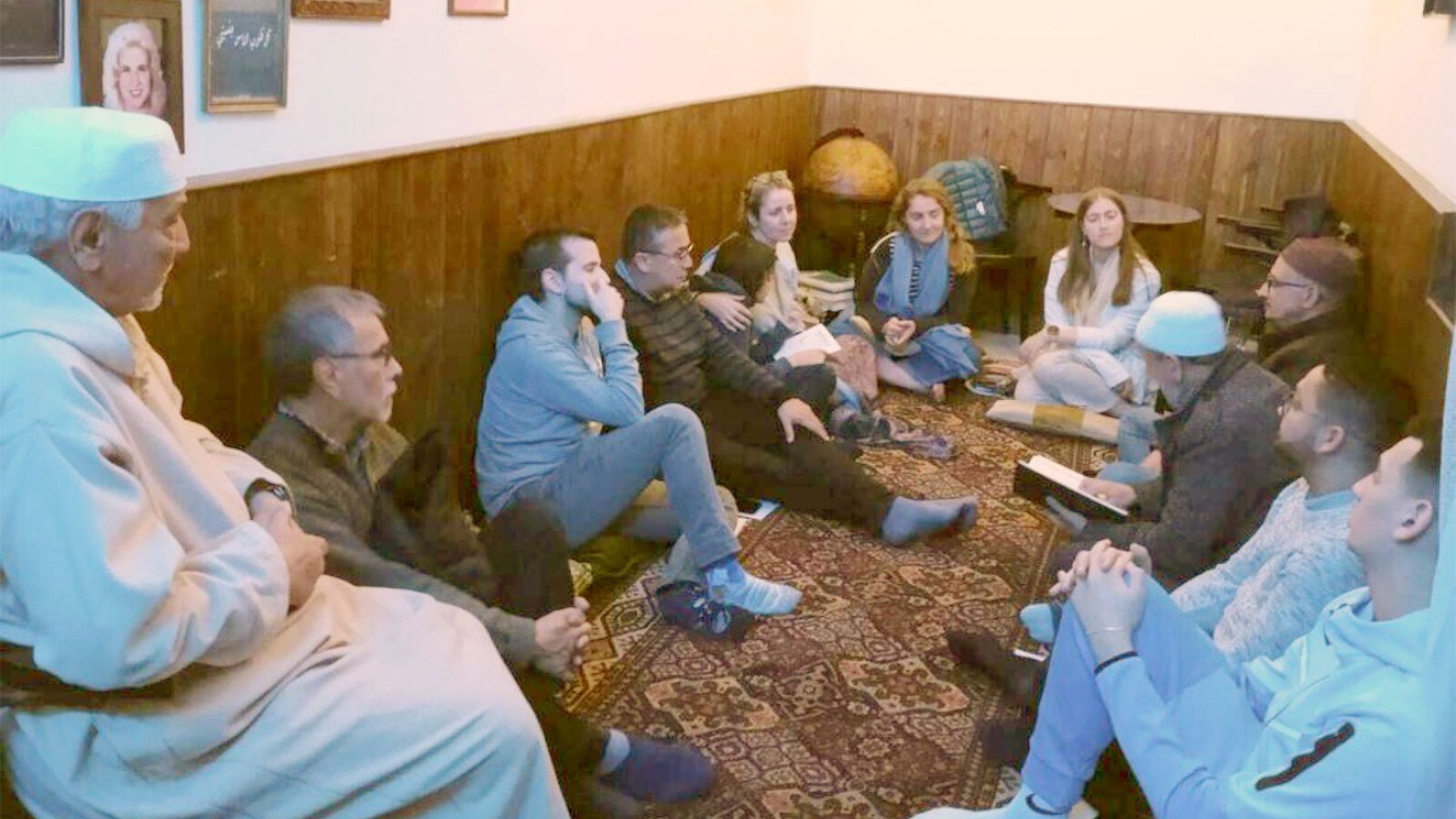 Pascua: sentados todos a compartir con Jesús