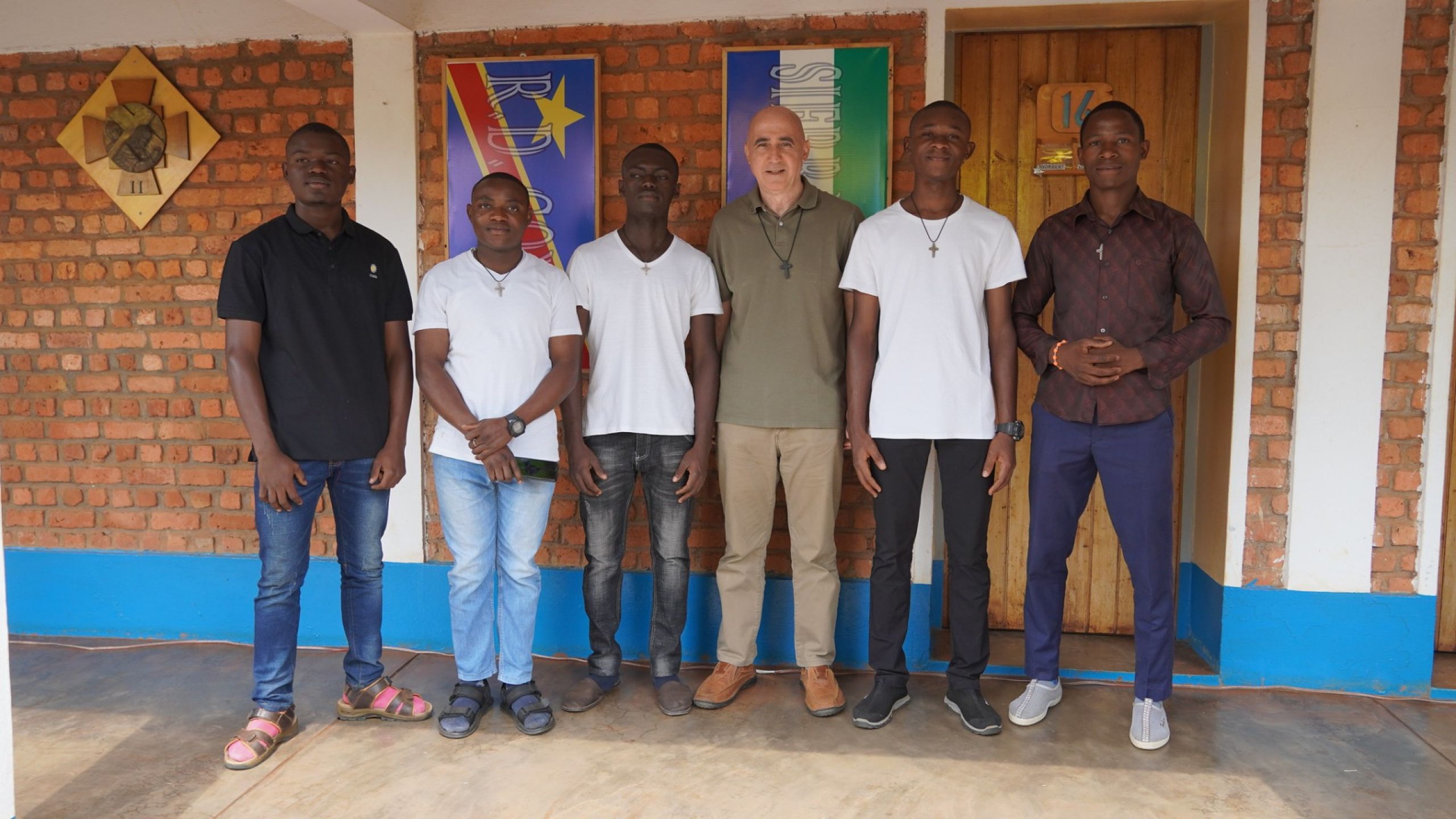 I giovani, i loro contesti, le loro aspirazioni e sfide