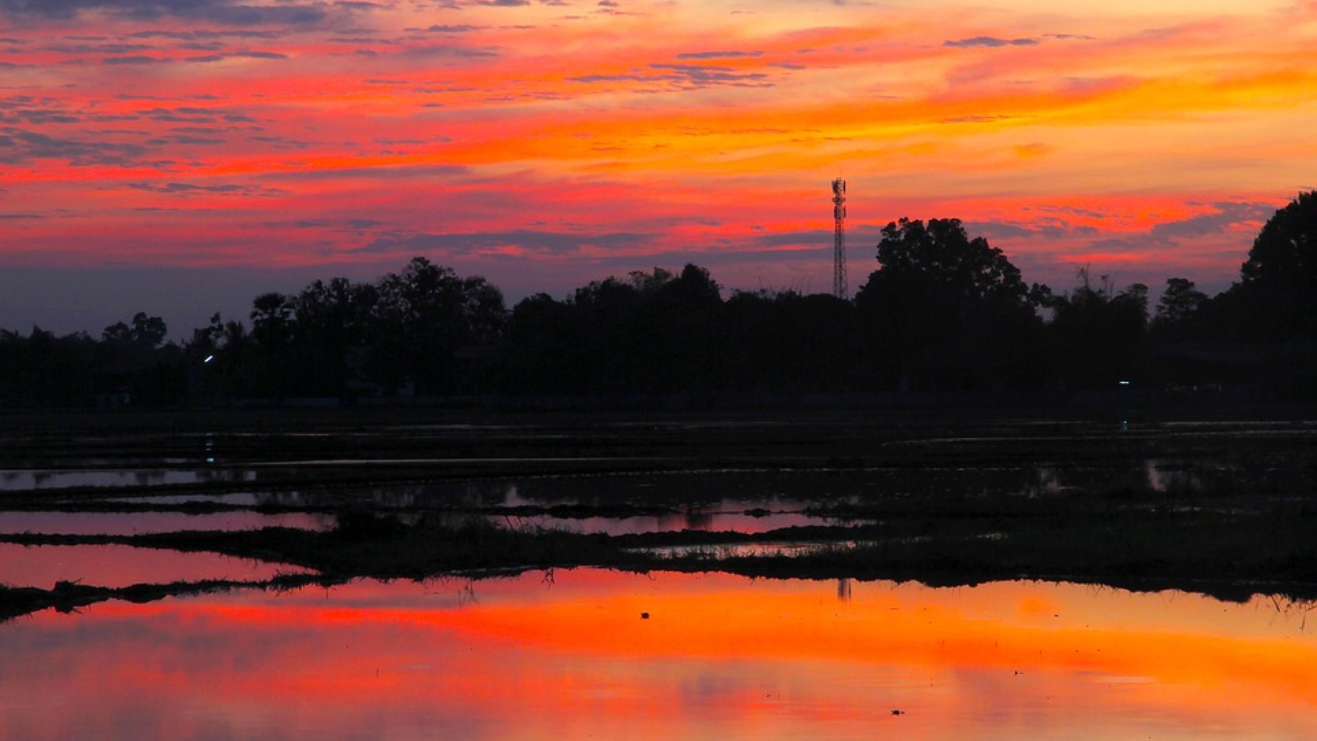 ...Tra il tramonto e l'alba c'è la notte